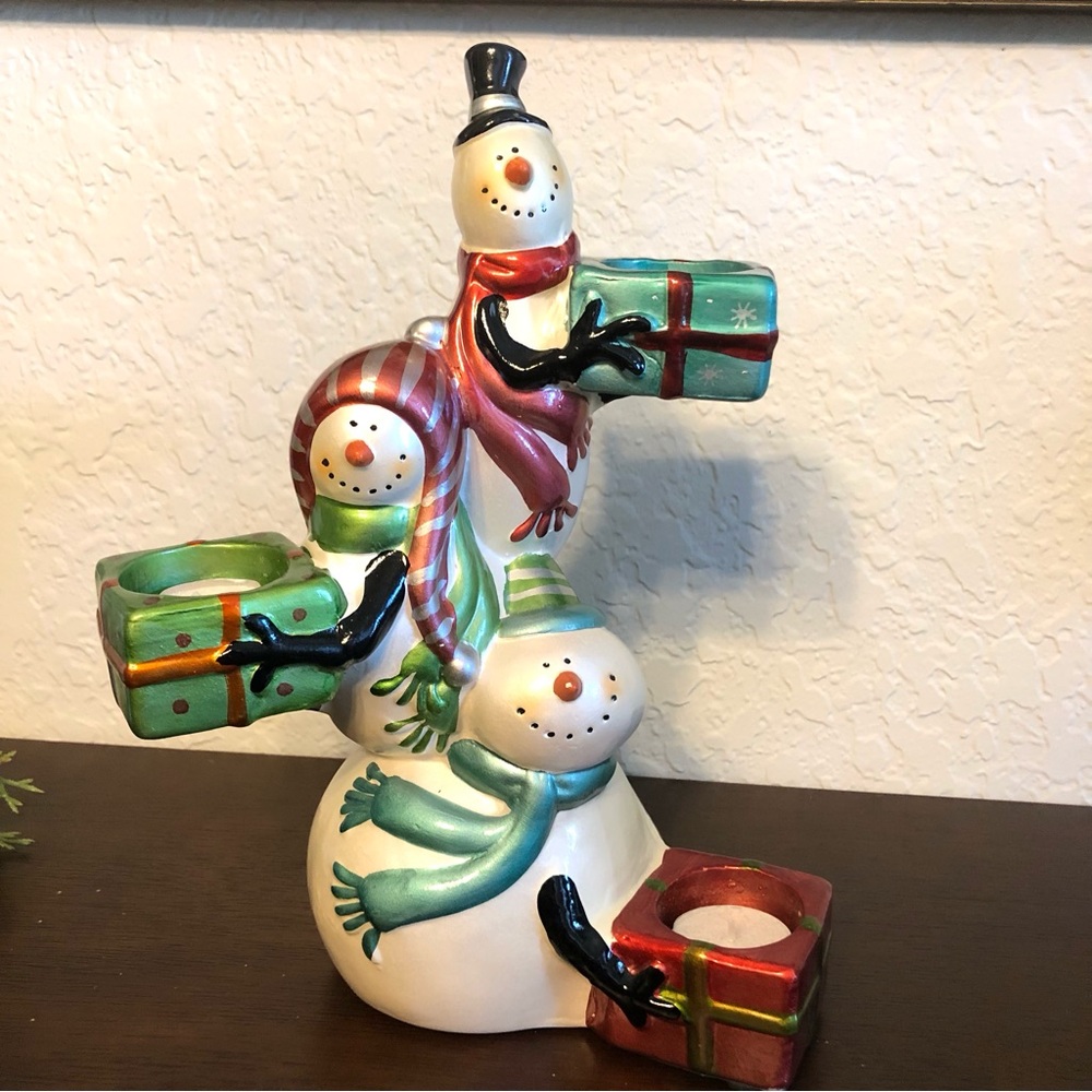 Pier 1 Triple Stacked Snowman w/Gifts & Tealights